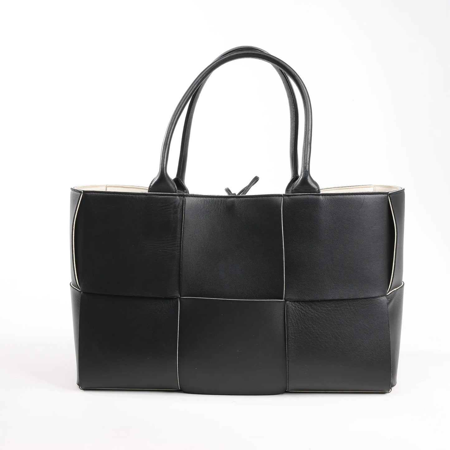 Bottega Veneta The Arco Maxi Intrecciato Large Leather Handbag in Black