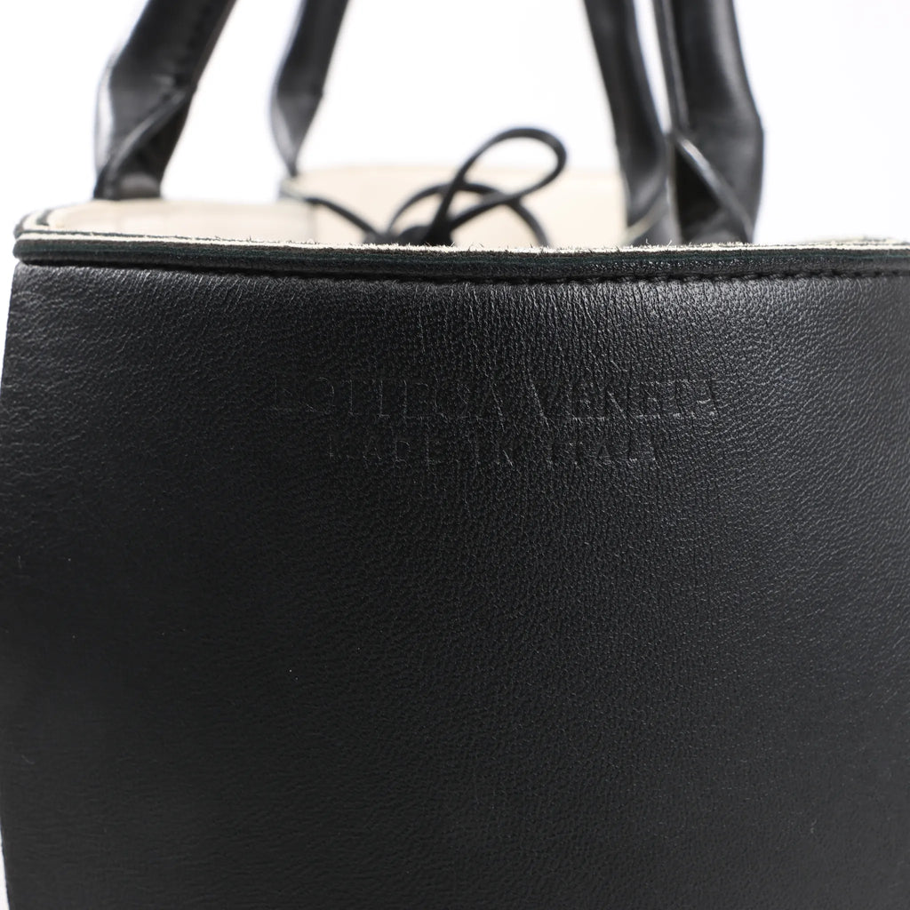 Bottega Veneta The Arco Maxi Intrecciato Large Leather Handbag in Black