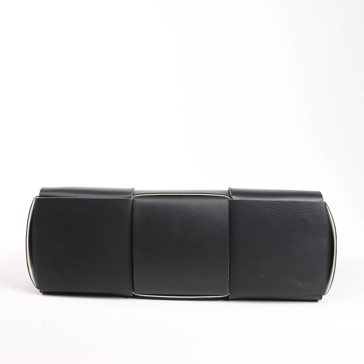 Bottega Veneta The Arco Maxi Intrecciato Large Leather Handbag in Black