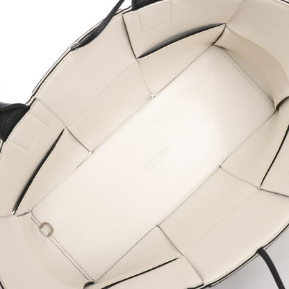 Bottega Veneta The Arco Maxi Intrecciato Leather Handbag in Black