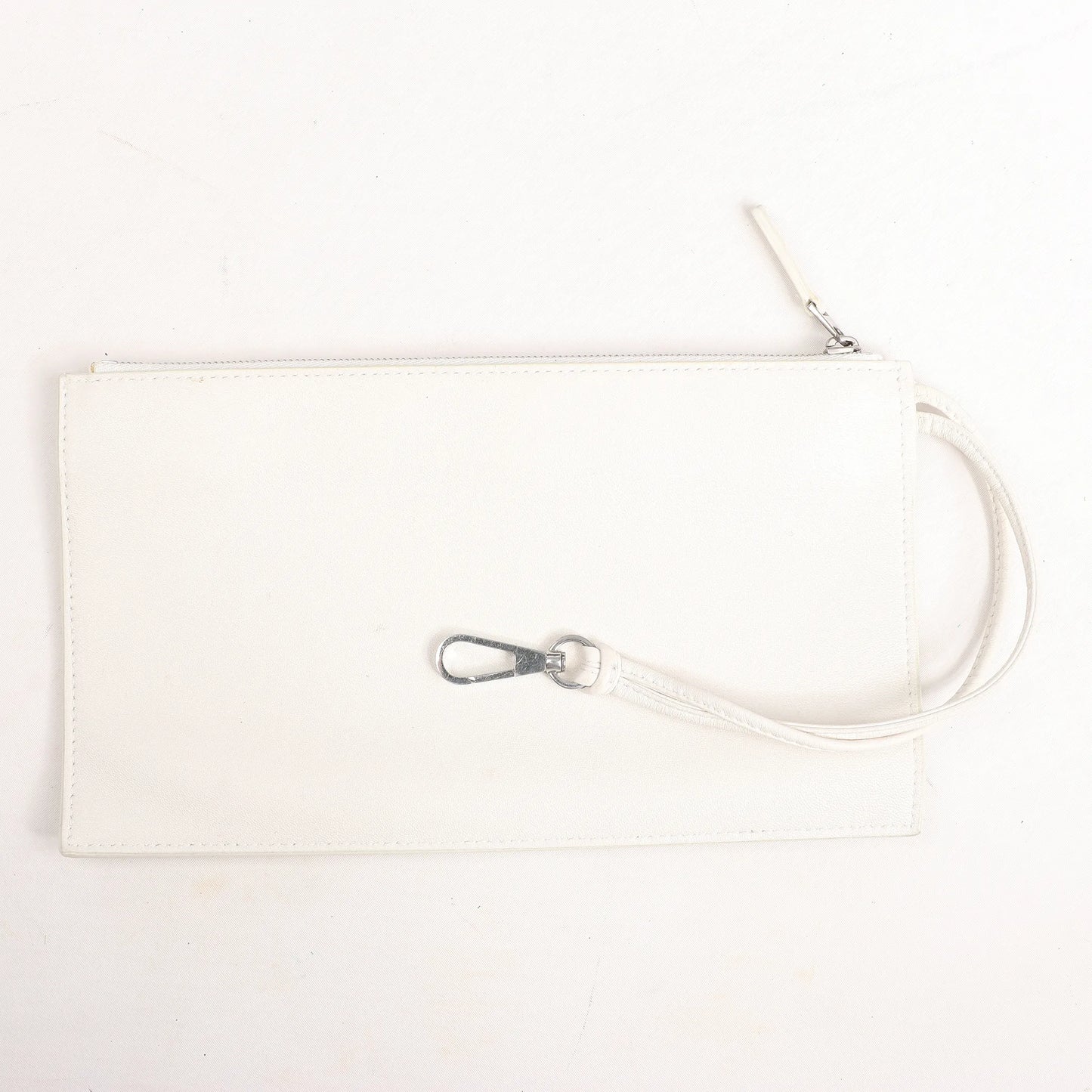 Bottega Veneta The Arco Maxi Intrecciato Leather Handbag in Black