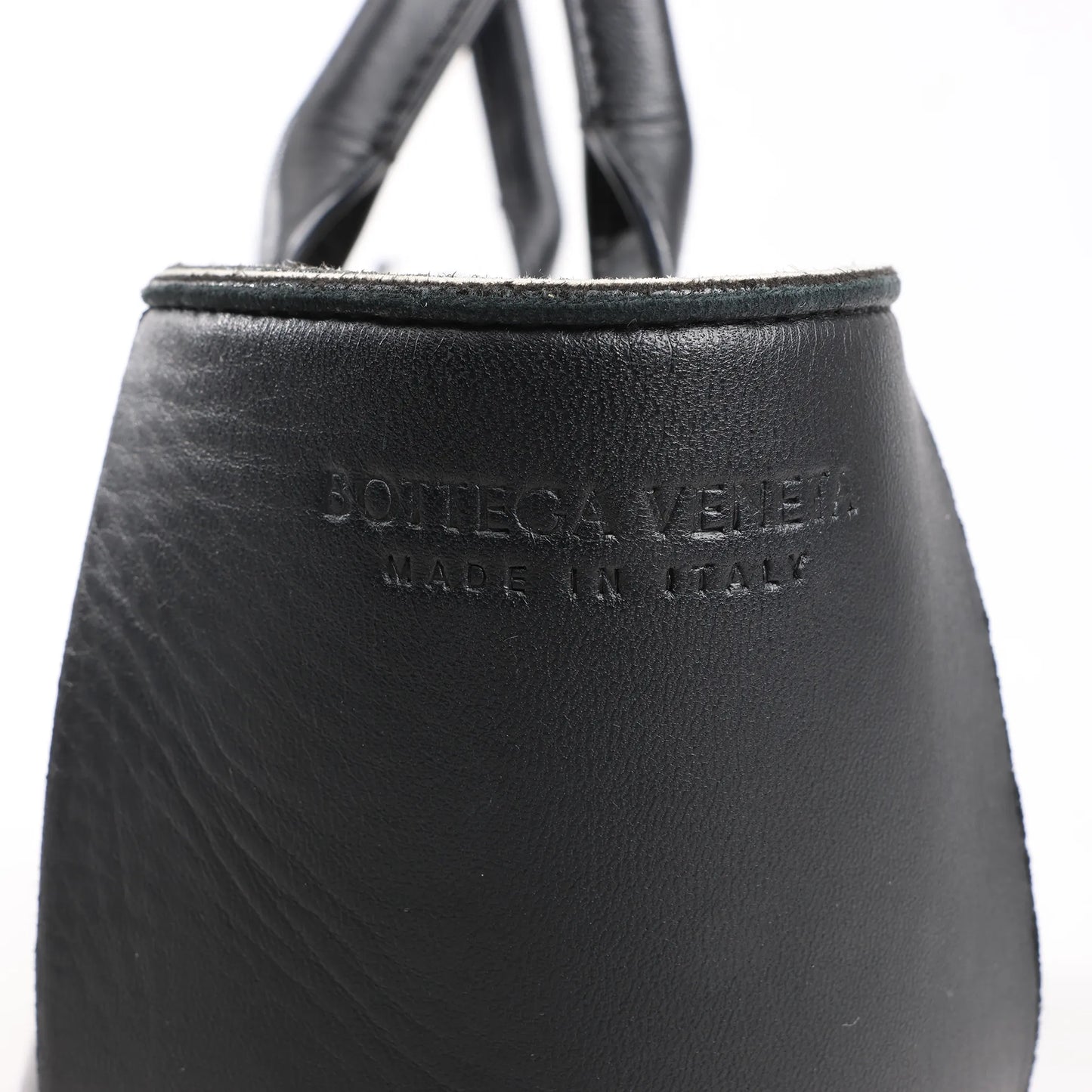Bottega Veneta The Arco Maxi Intrecciato Leather Handbag in Black