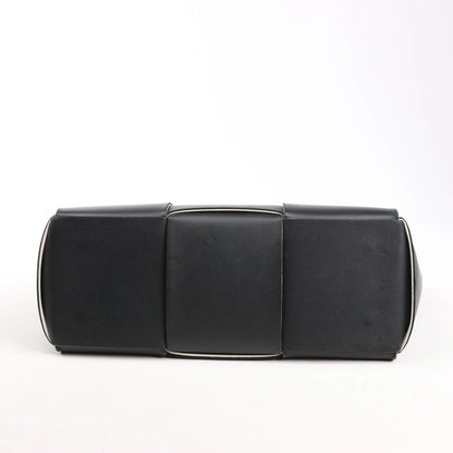 Bottega Veneta The Arco Maxi Intrecciato Leather Handbag in Black