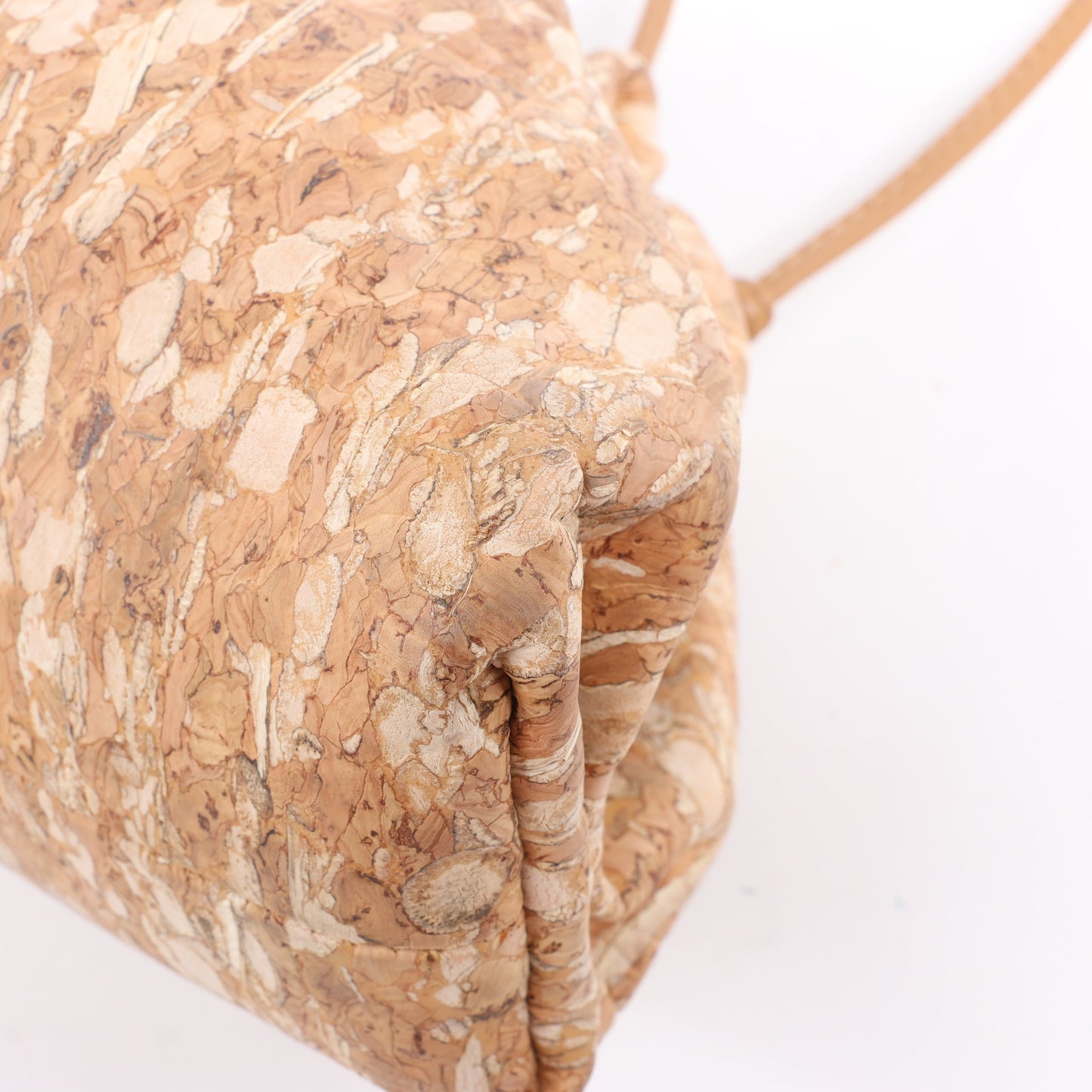 Bottega Veneta Mini The Pouch 20 Cork Crossbody bag in Beige