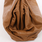 Bolso bandolera mini The Pouch de cuero Bottega Veneta en marrón