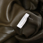 Bottega Veneta The Pouch Oversize Leather Clutch Bag in Green