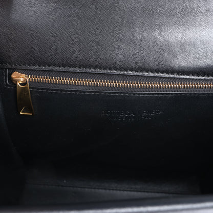 Sac à bandoulière Bottega Veneta en cuir de veau nappa Box Clip, noir