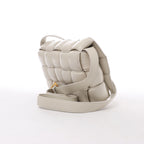 Bolso de hombro de cuero Intrecciato Bottega Veneta en rosa
