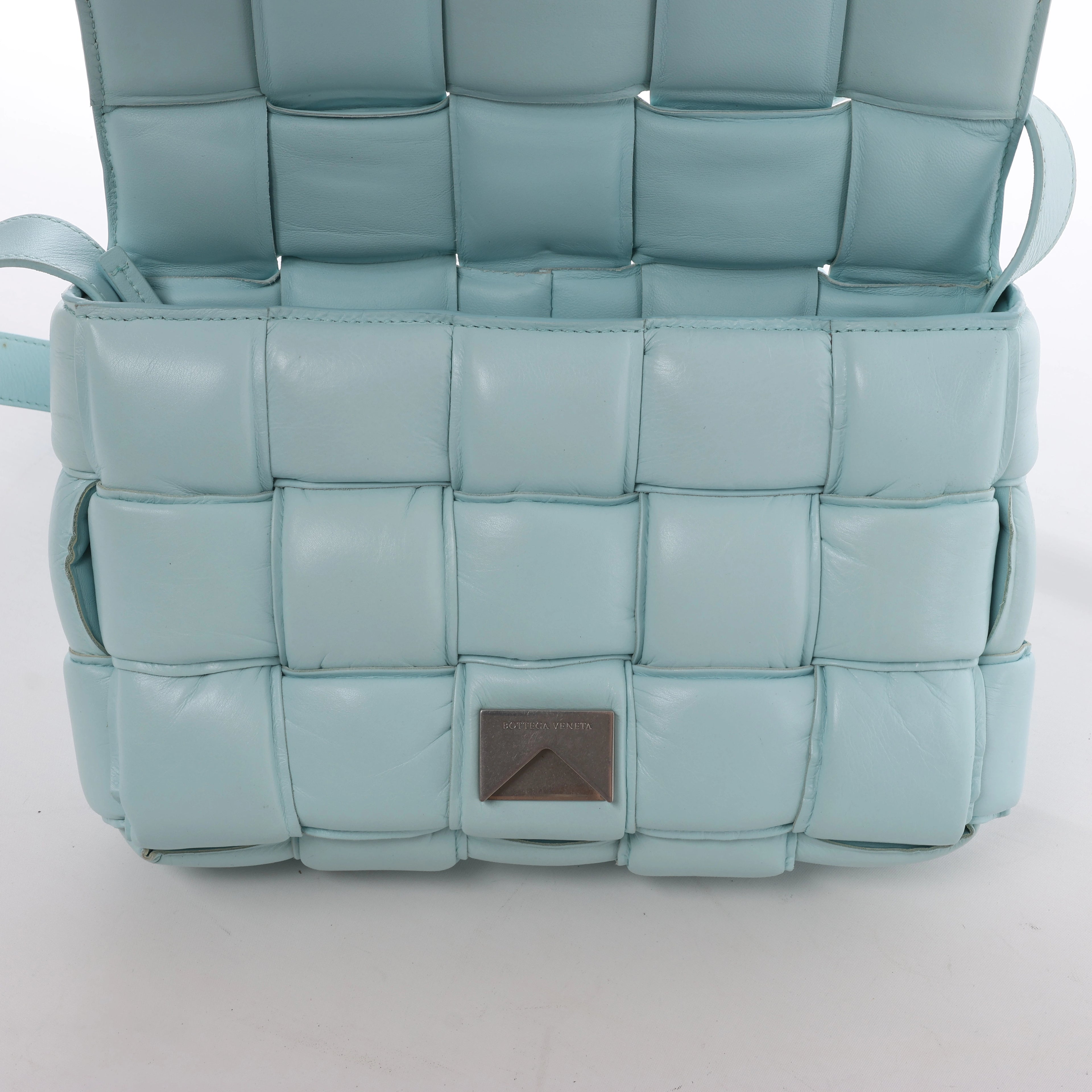 Bolso de hombro de cuero Intrecciato Bottega Veneta en rosa