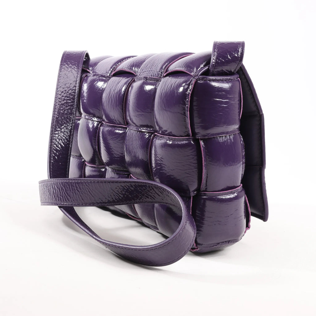 Bottega Veneta Padded Cassette Maxi Intrecciato Leather Shoulder Bag in Purple
