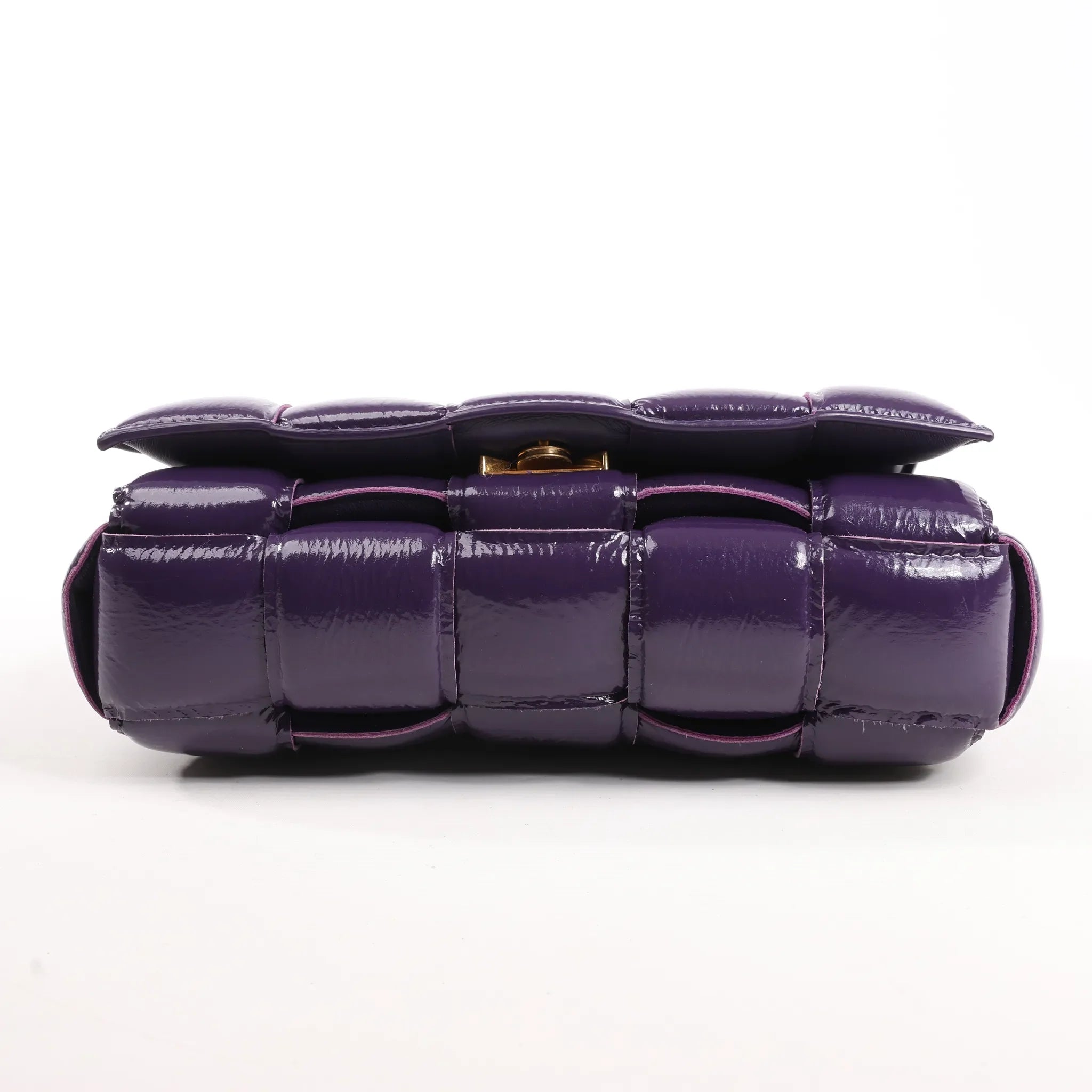 Bottega Veneta Padded Cassette Maxi Intrecciato Leather Shoulder Bag in Purple