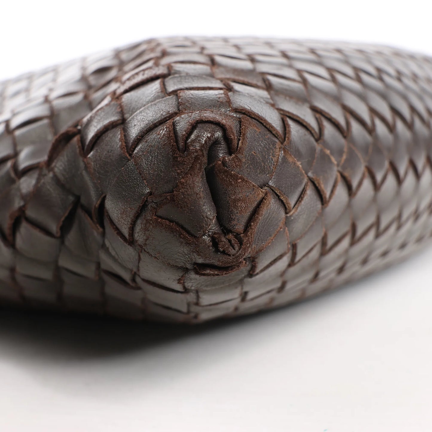 Bottega Veneta VN Intrecciato Umhängetasche in Braun