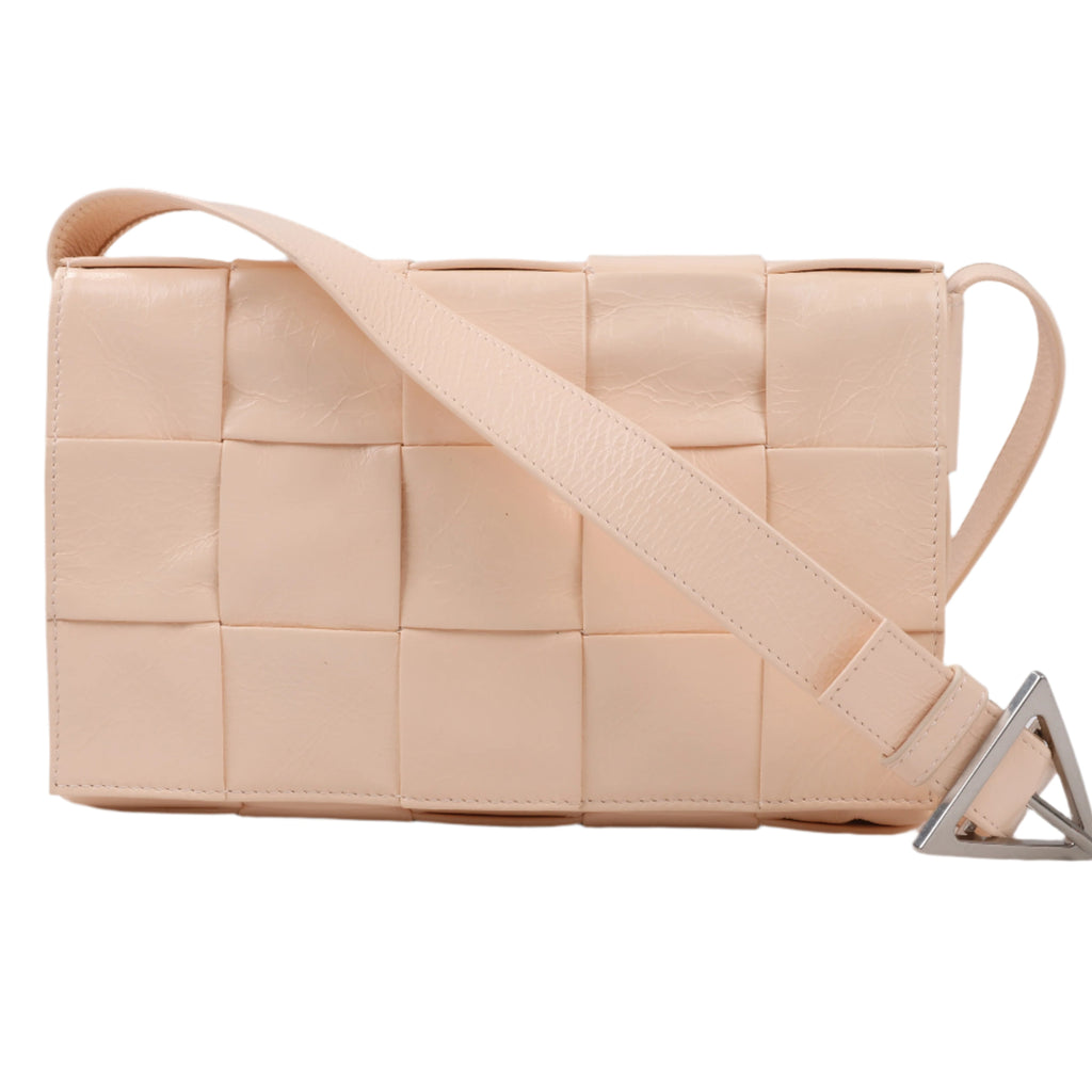 Bottega Veneta Maxi Intrecciato Cassette Leather Shoulder Bag in Powder Beige