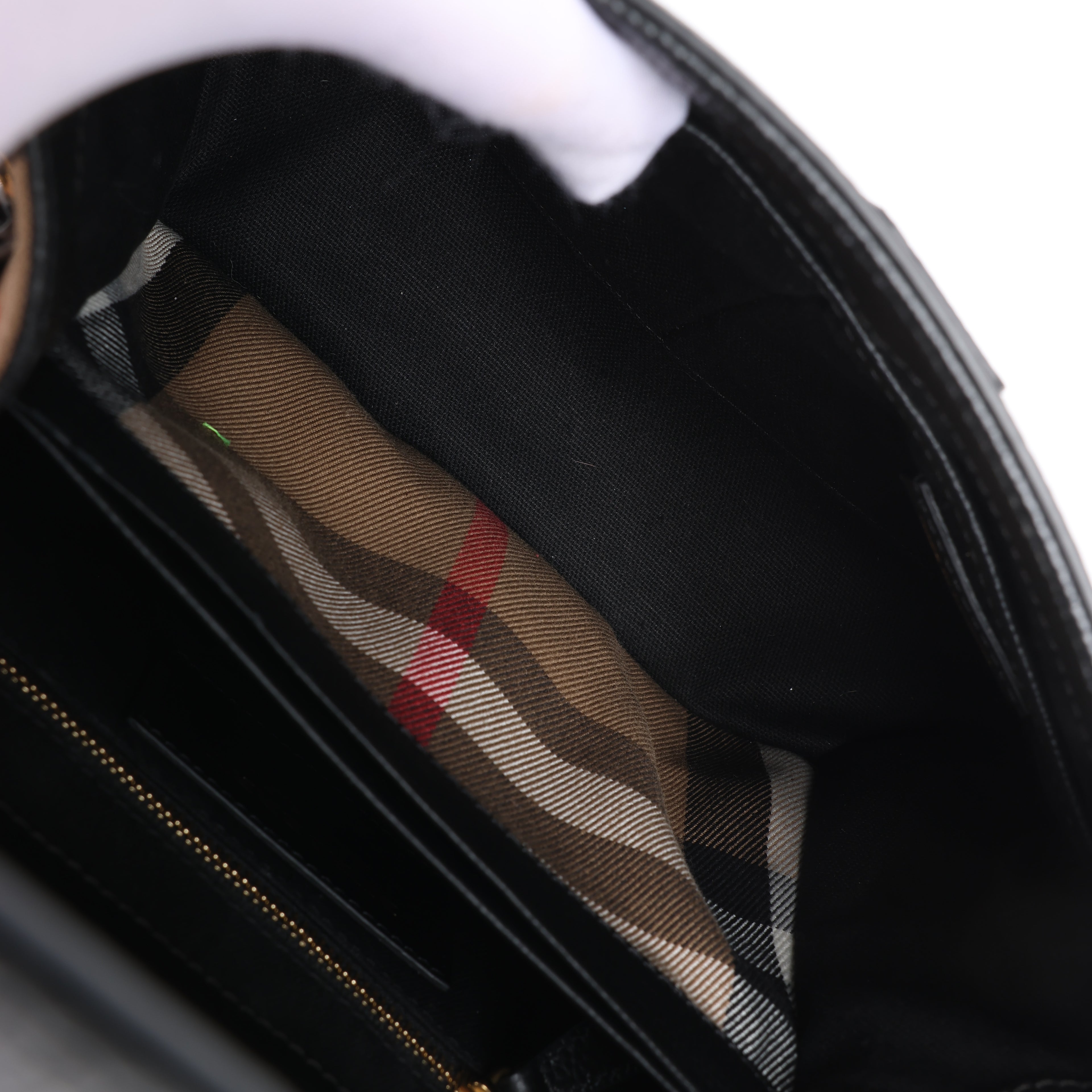 Burberry Camberley Leather 2Way Handbag in Black
