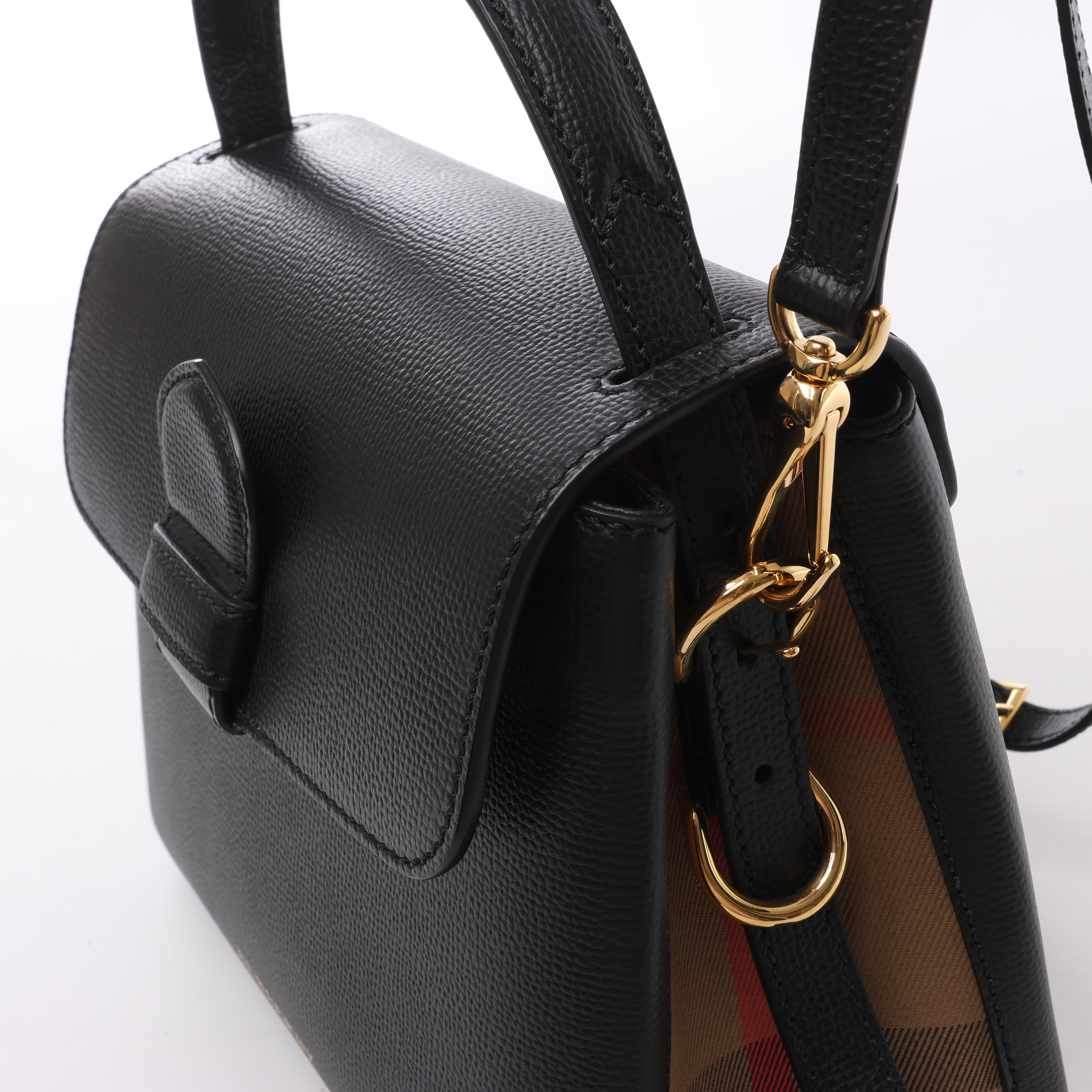 Burberry Camberley Leather 2Way Handbag in Black