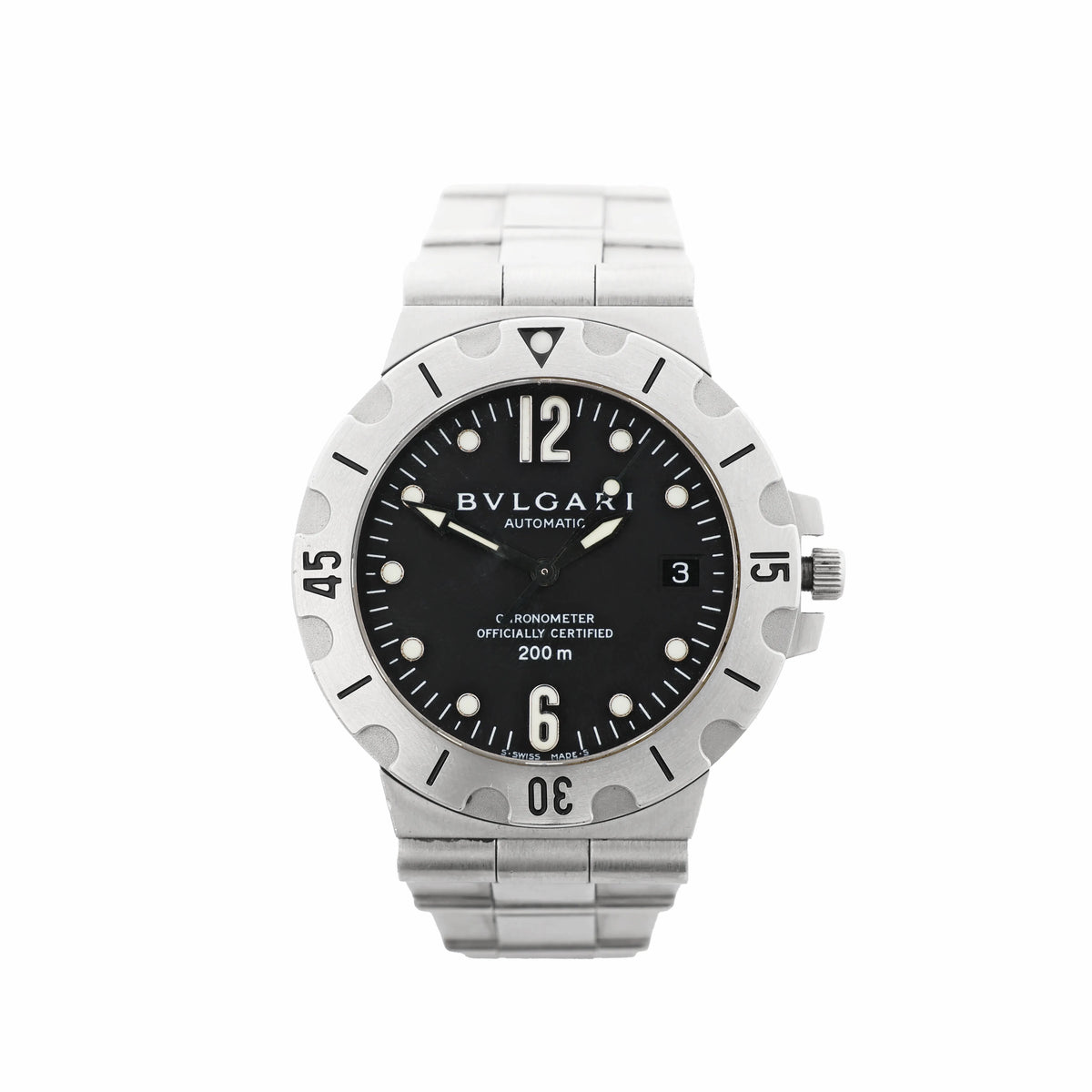 Bvlgari Diagono Scuba watch with a black dial, stainless steel bracelet, numbered bezel and date window at three o’clock.