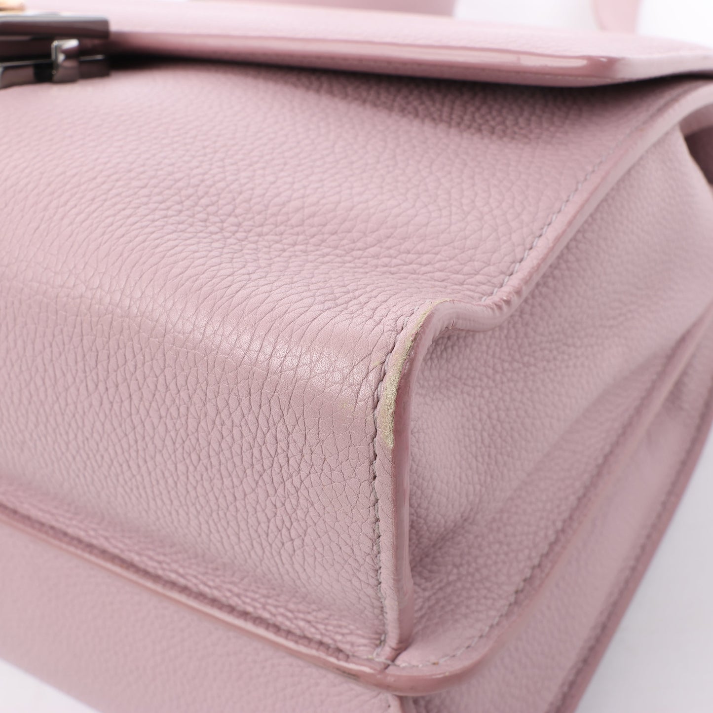 Sac à bandoulière BVLGARI Monete en cuir rose