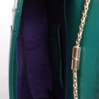 Bolso de hombro con cadena de charol BVLGARI Serpenti Forever en color naranja