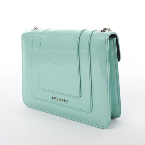 Bolso cruzado con cadena BVLGARI Serpenti Forever de charol en verde