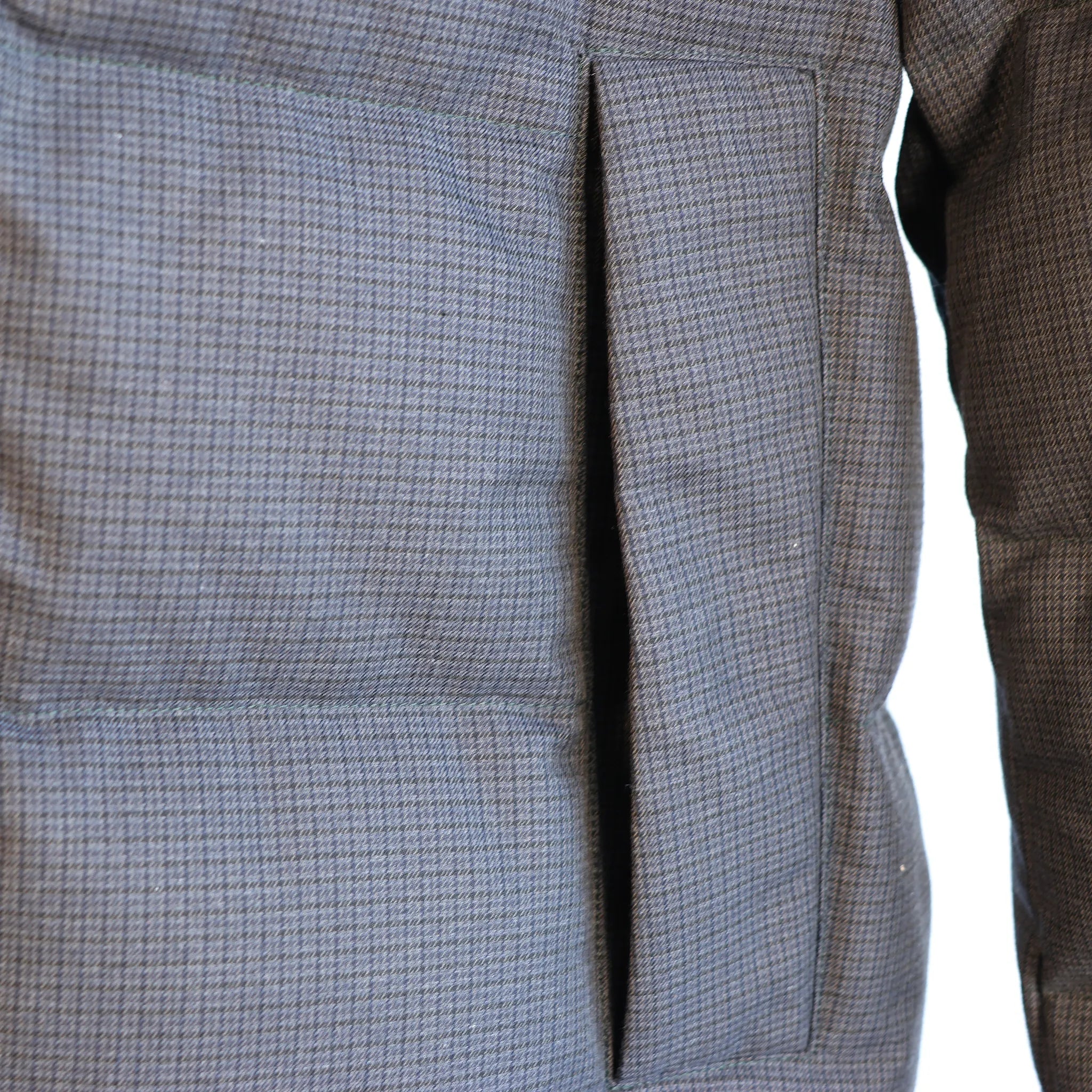 CC Collection Corneliani Down Quilted Puffer Coat in Black, Size 50 IT