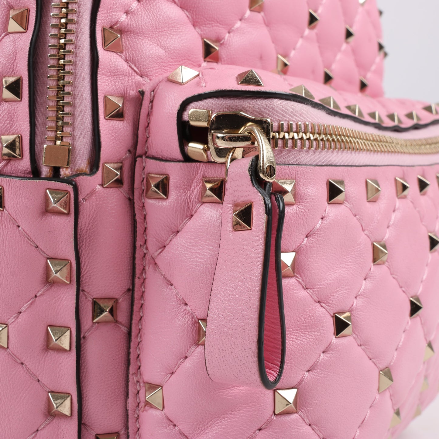 Valentino Garavani Rockstud Spike Leather 2Way Backpack in Pink