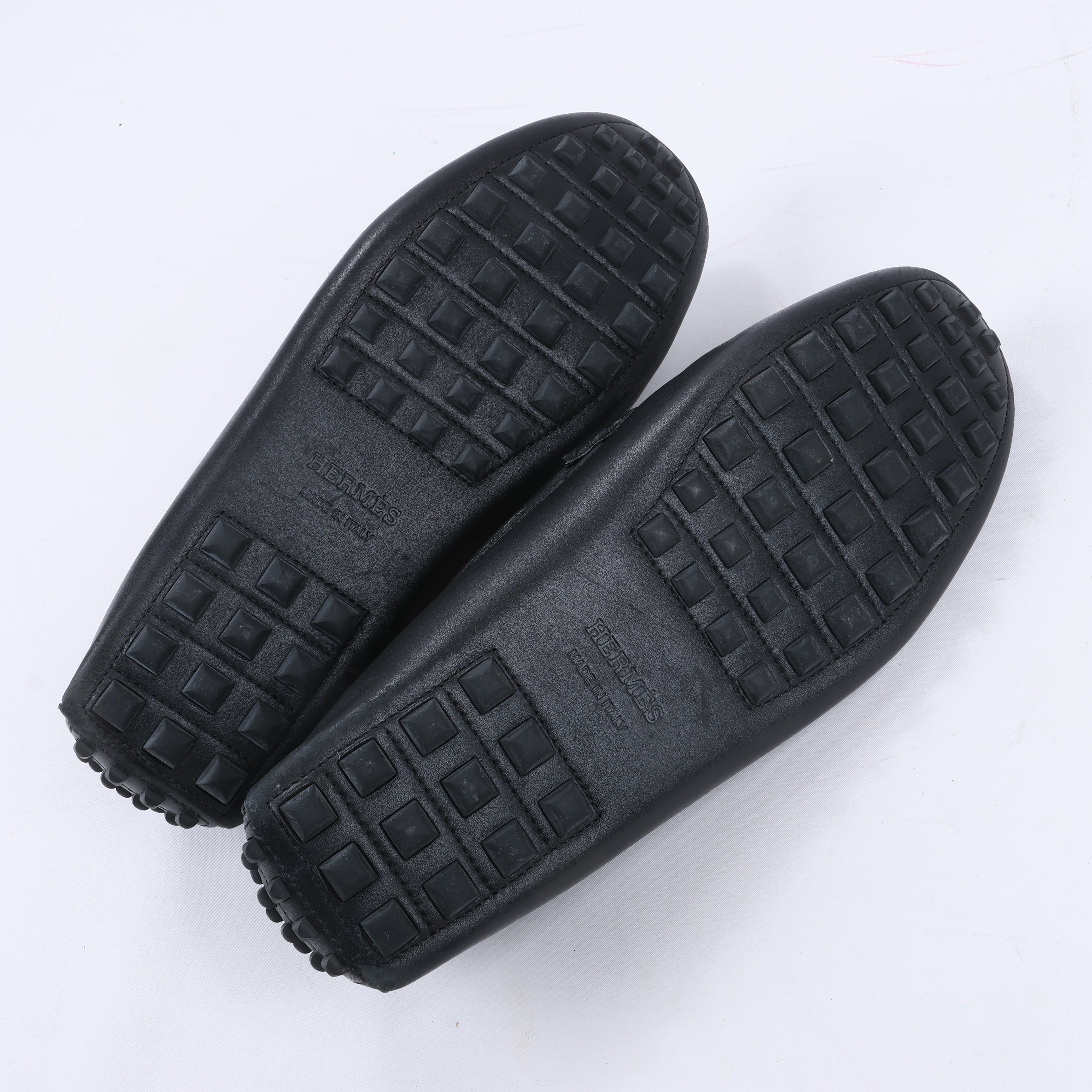 HERMES Irving Leather Driving Moccasins in Black Collier de Chien for Men, Size 42 EU