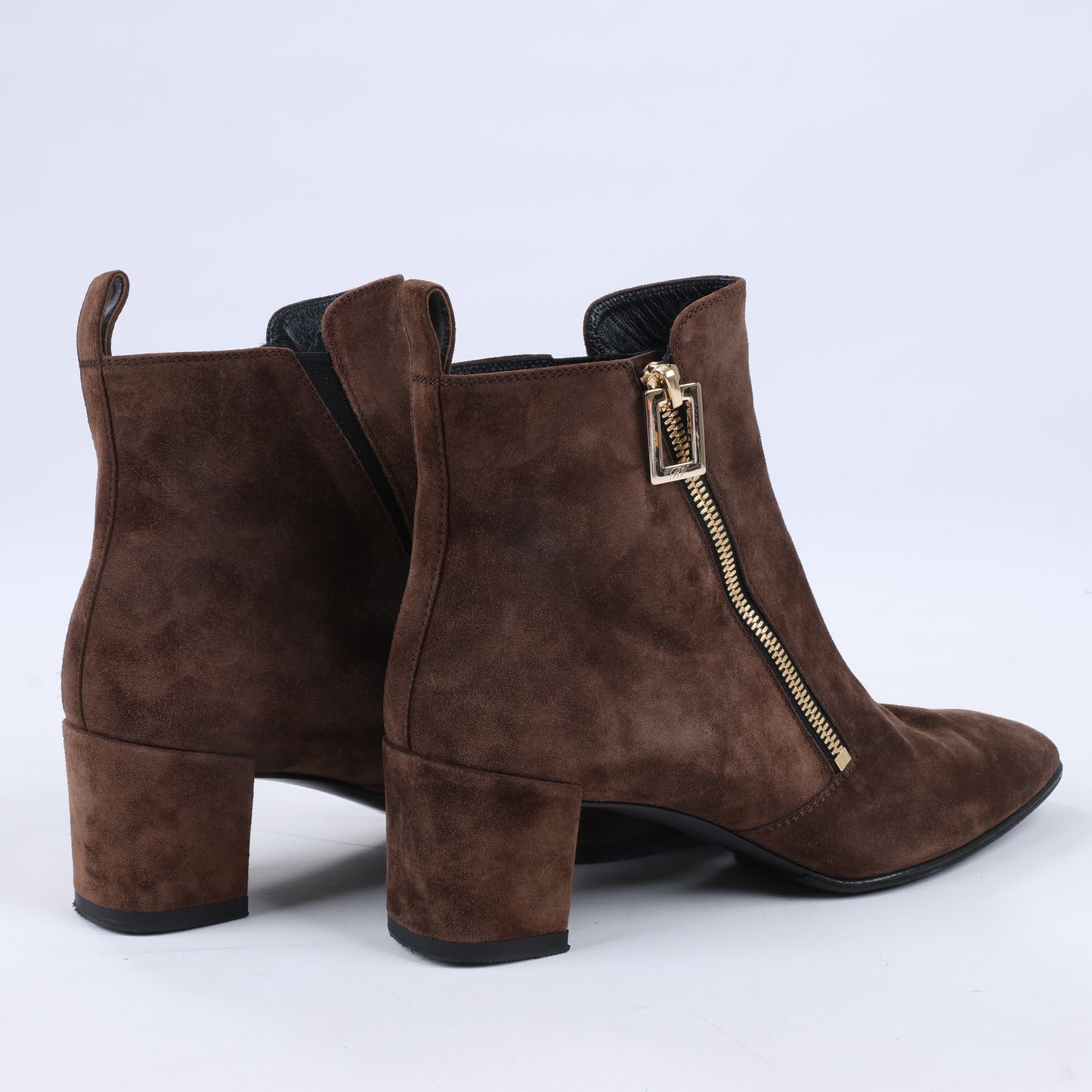 Roger Vivier Suede Boots in Brown, Size 39 EU