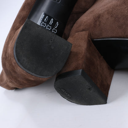 Roger Vivier Suede Boots in Brown, Size 39 EU