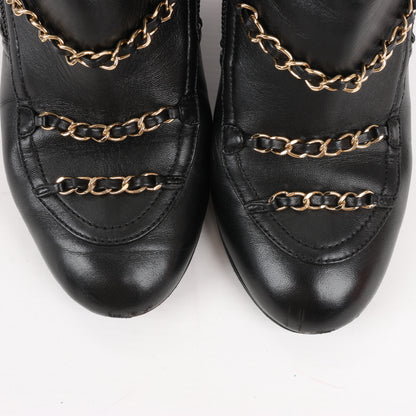 Bottines courtes Chanel Coco Mark en cuir matelassé et verni, noires, G33028, pointure 38