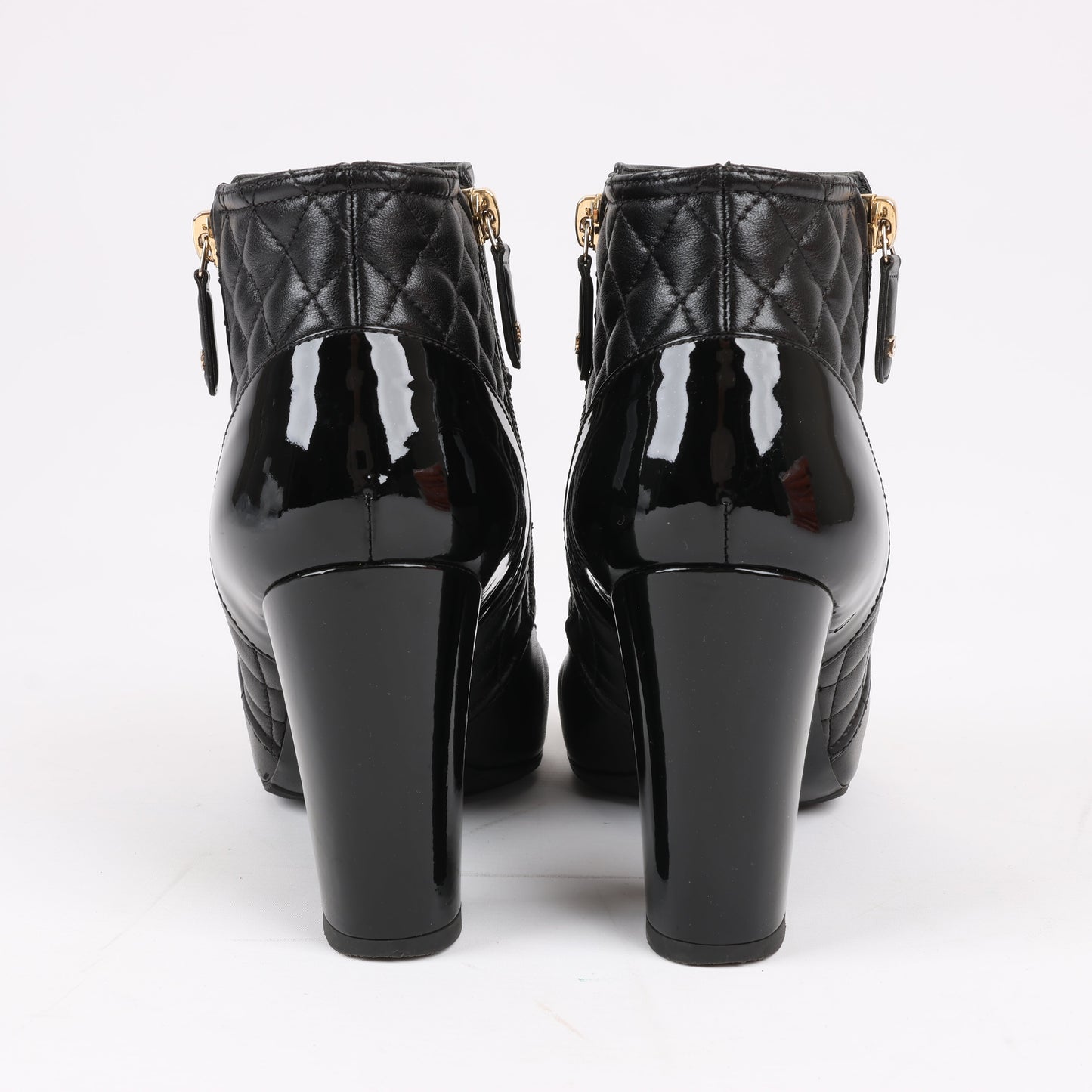 CHANEL Coco Mark Matelasse Leather & Patent Short Boots in Black G33028, Size 38 EU