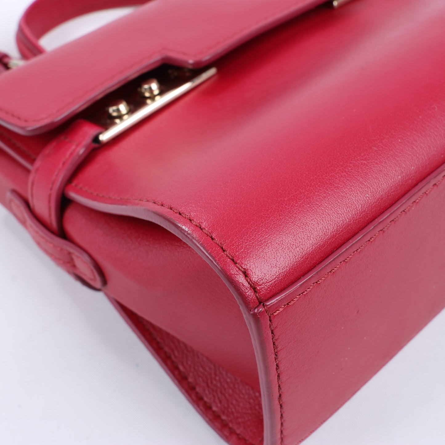 Delvaux Tempete Small Leather 2Way Handbag in Red