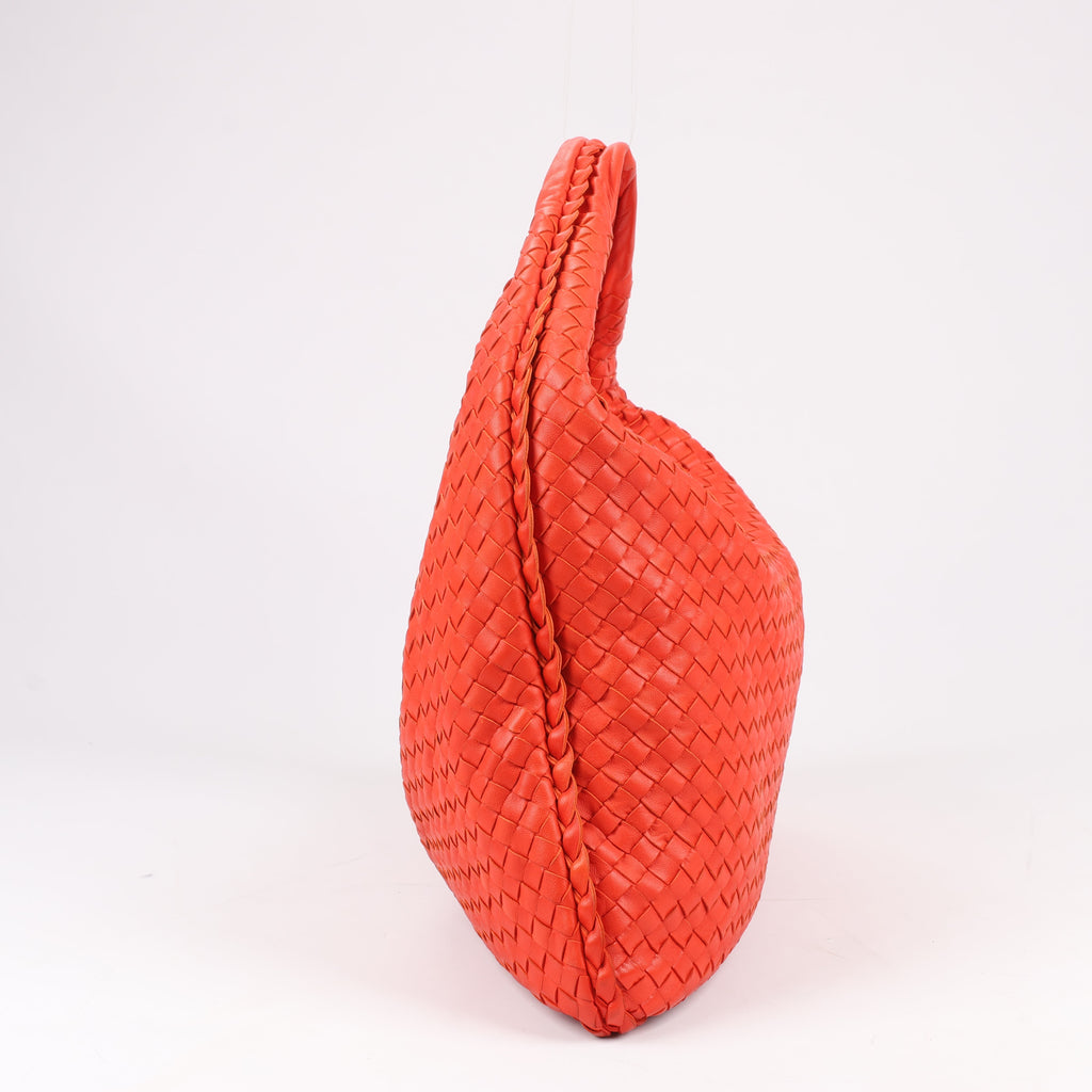 Bottega Veneta Intrecciato Hobo Leather Shoulder Bag in Red