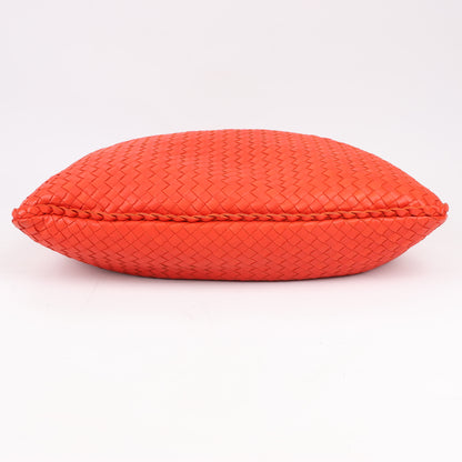 Bottega Veneta Intrecciato Hobo Sac à bandoulière en cuir rouge