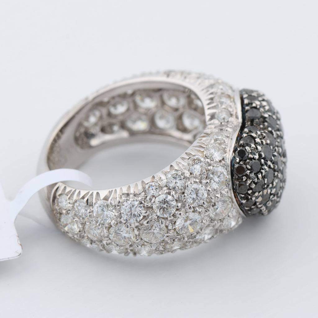 Anillo de corazón de diamantes negros De Grisogono, talla 51