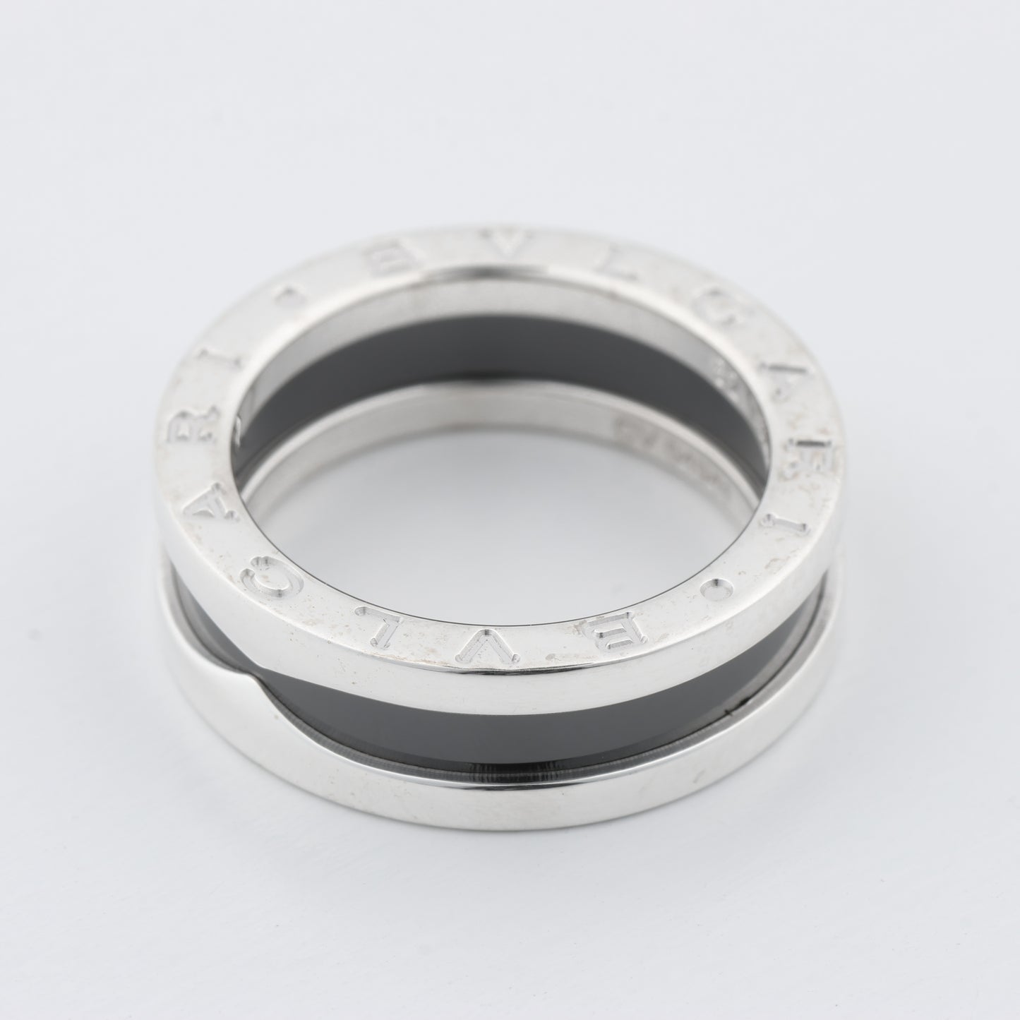 Bague caritative Bvlgari B.Zero 1 « Save the Children » en argent 925 et céramique, 6,2 g, noire et argent, taille 52 UE