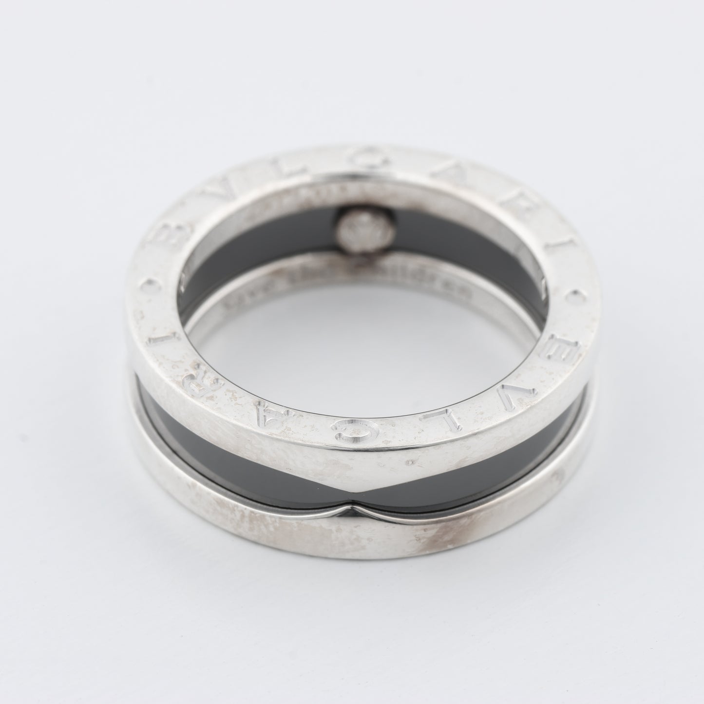 Bague caritative Bvlgari B.Zero 1 « Save the Children » en argent 925 et céramique, 6,2 g, noire et argent, taille 52 UE
