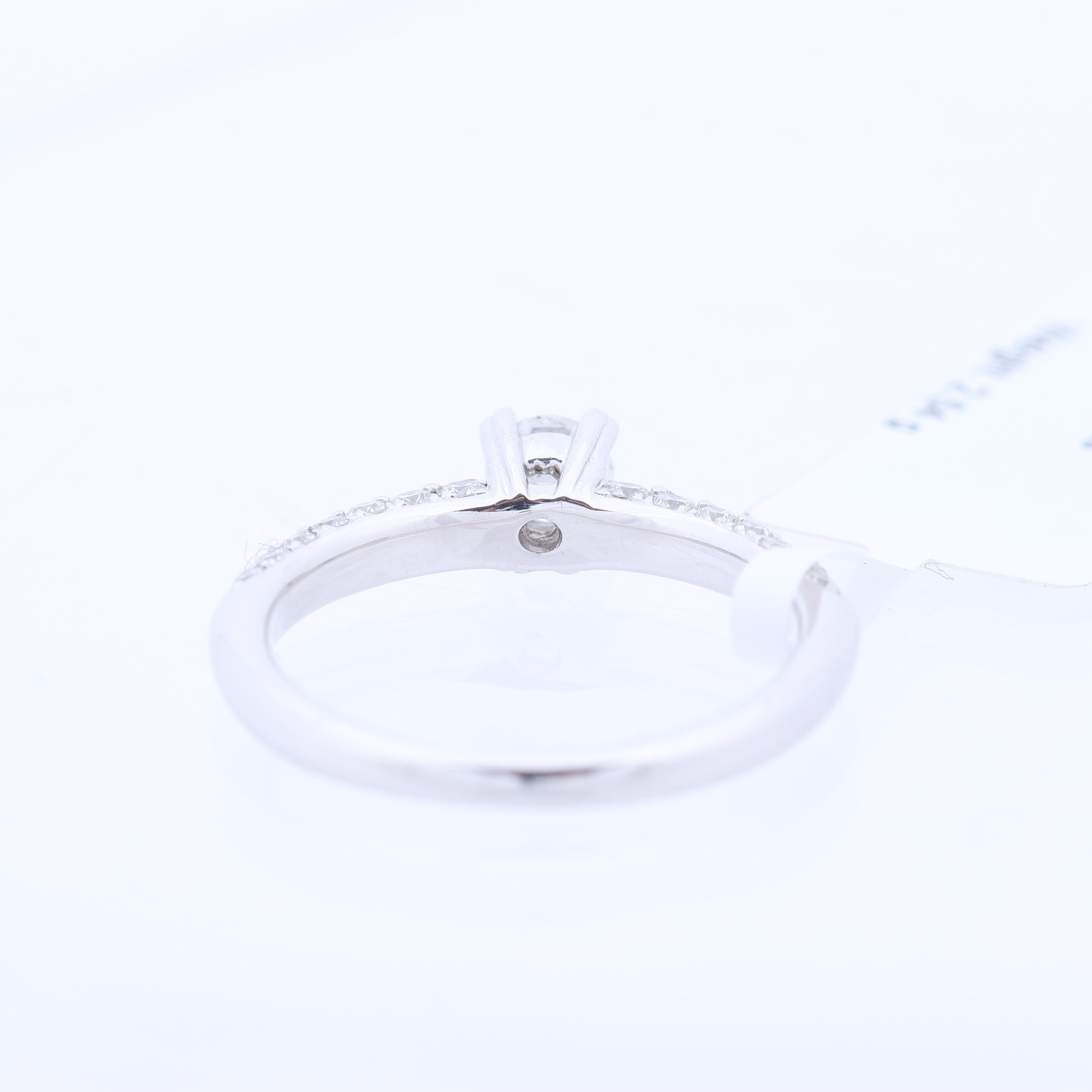 Non Signe / Unsigned 14K White Gold Ring with 45 Natural Diamonds