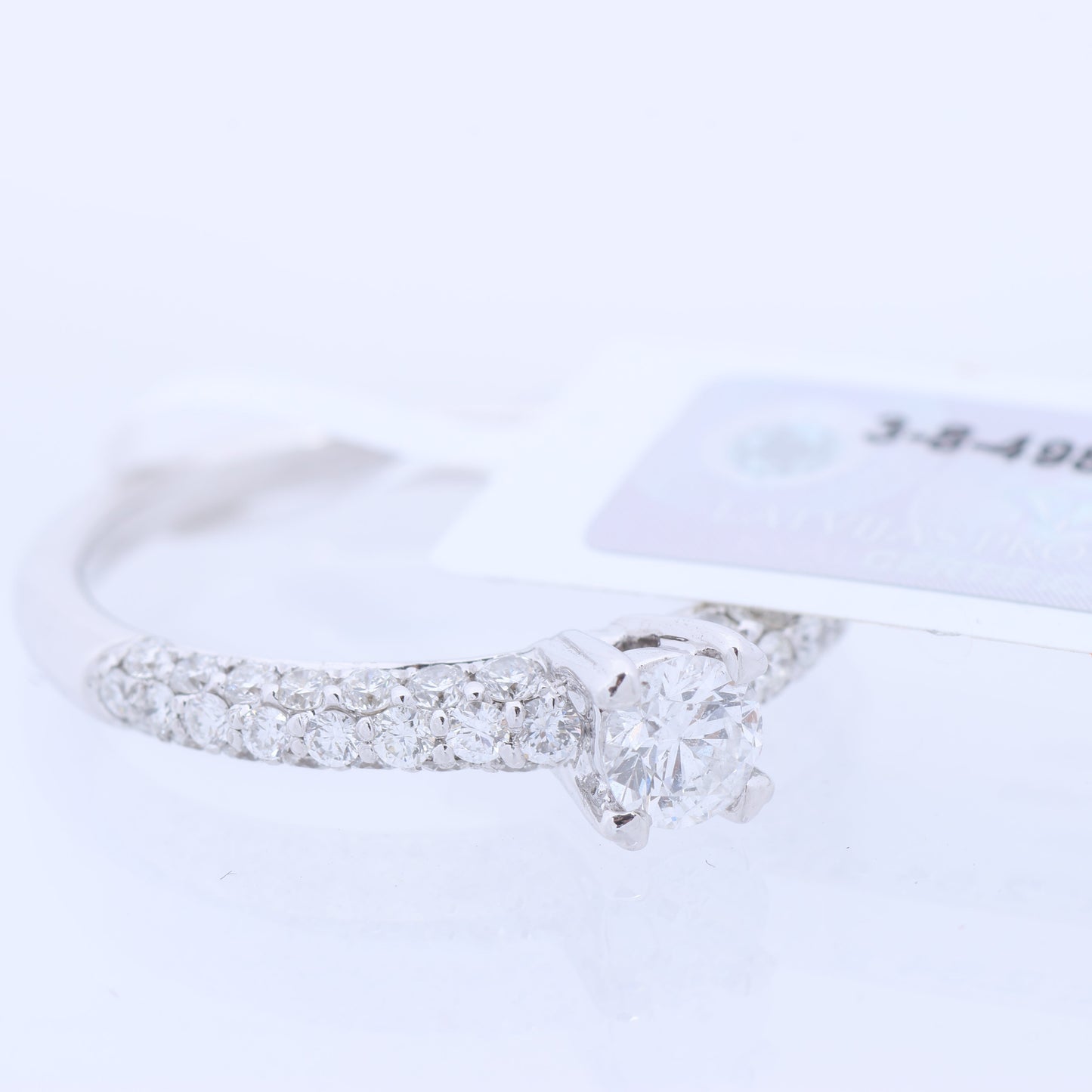 Non Signe / Unsigned 14K White Gold Ring with 45 Natural Diamonds