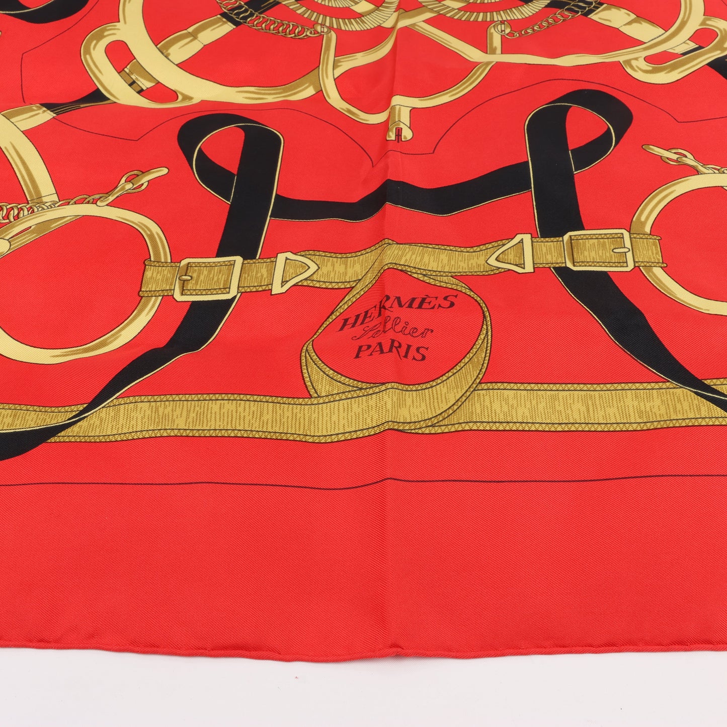 Hermès Carré 90 " Eperon d'or" Silk handkerchief in Red