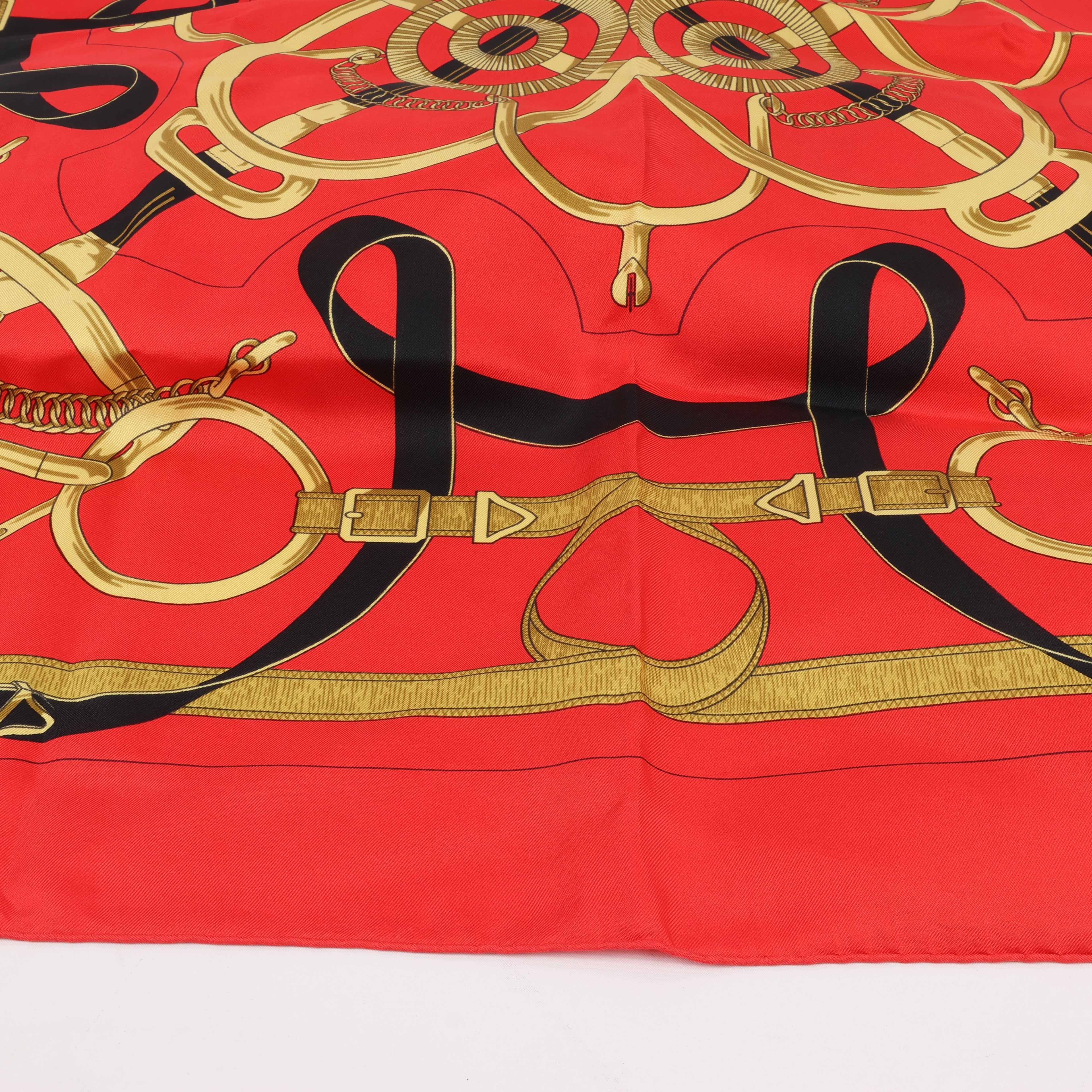 Hermès Carré 90 " Eperon d'or" Silk handkerchief in Red