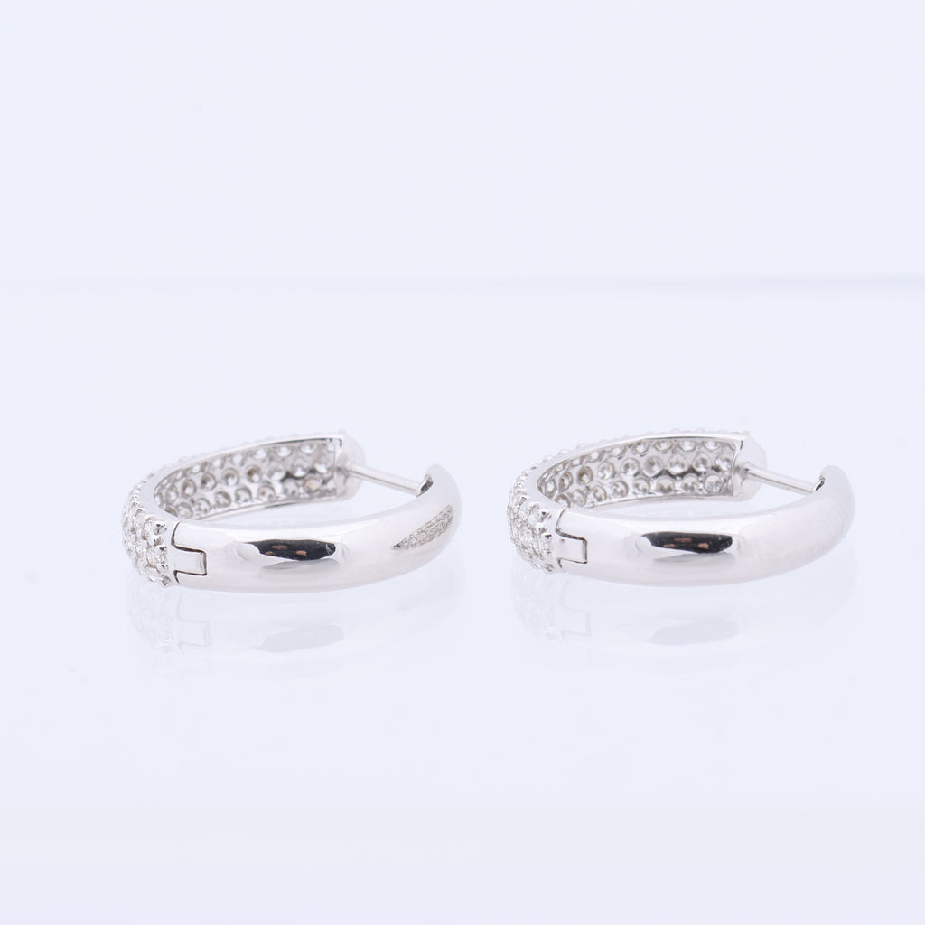 Non Signe / Unsigned Diamond Earrings K18WG 4.4g 1.0 ct
