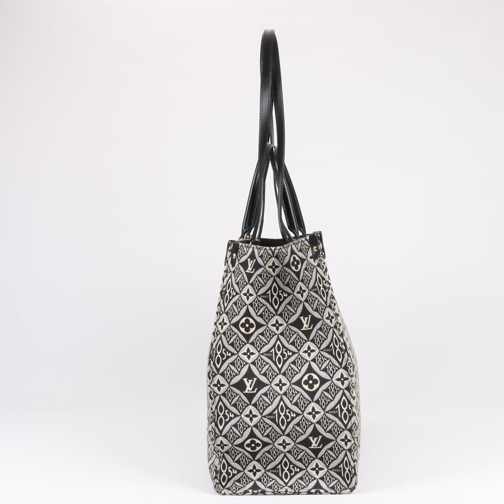 Bolso de mano Louis Vuitton Since 1854 OnTheGo GM en negro y blanco M57207