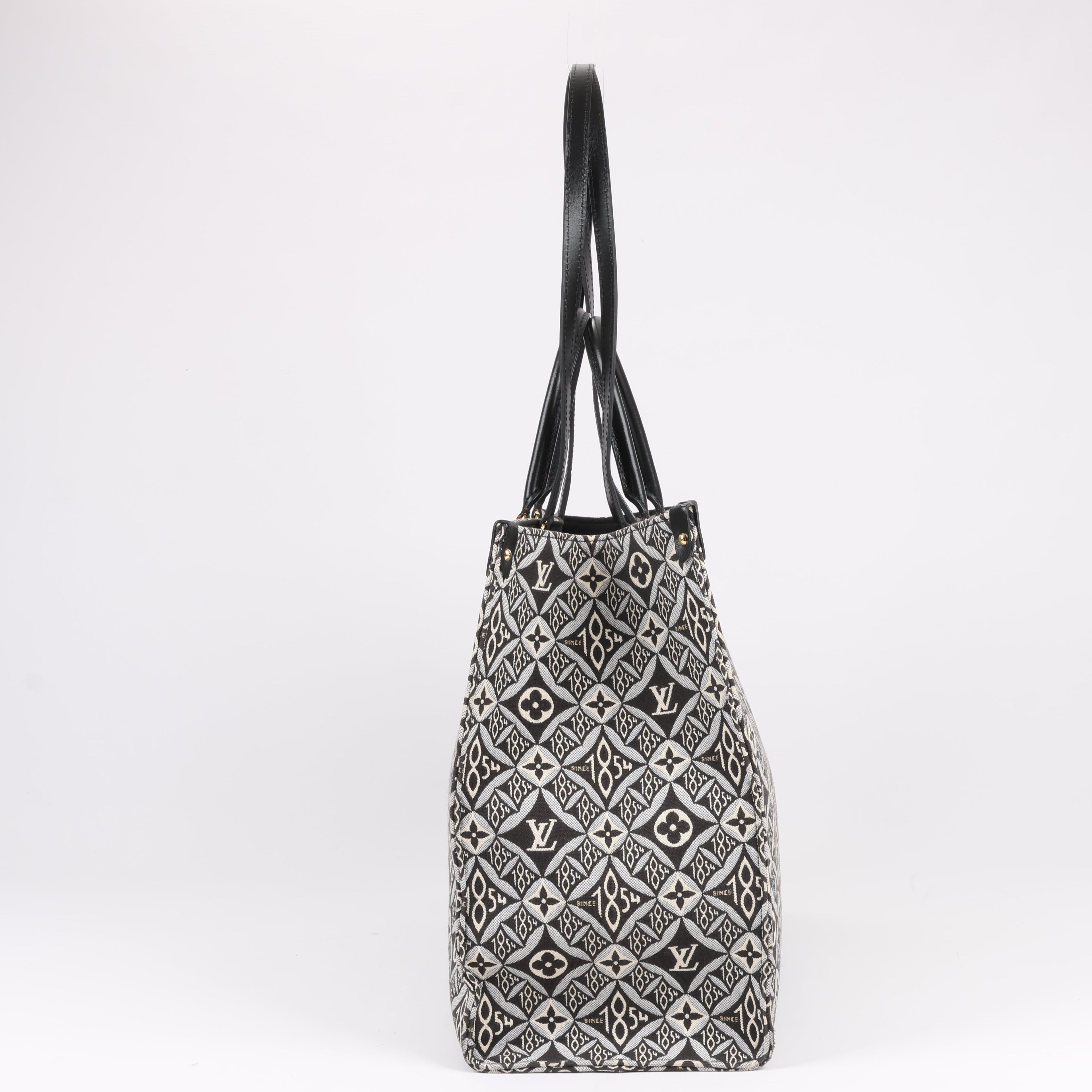 Bolso de mano Louis Vuitton Since 1854 OnTheGo GM en negro y blanco M57207