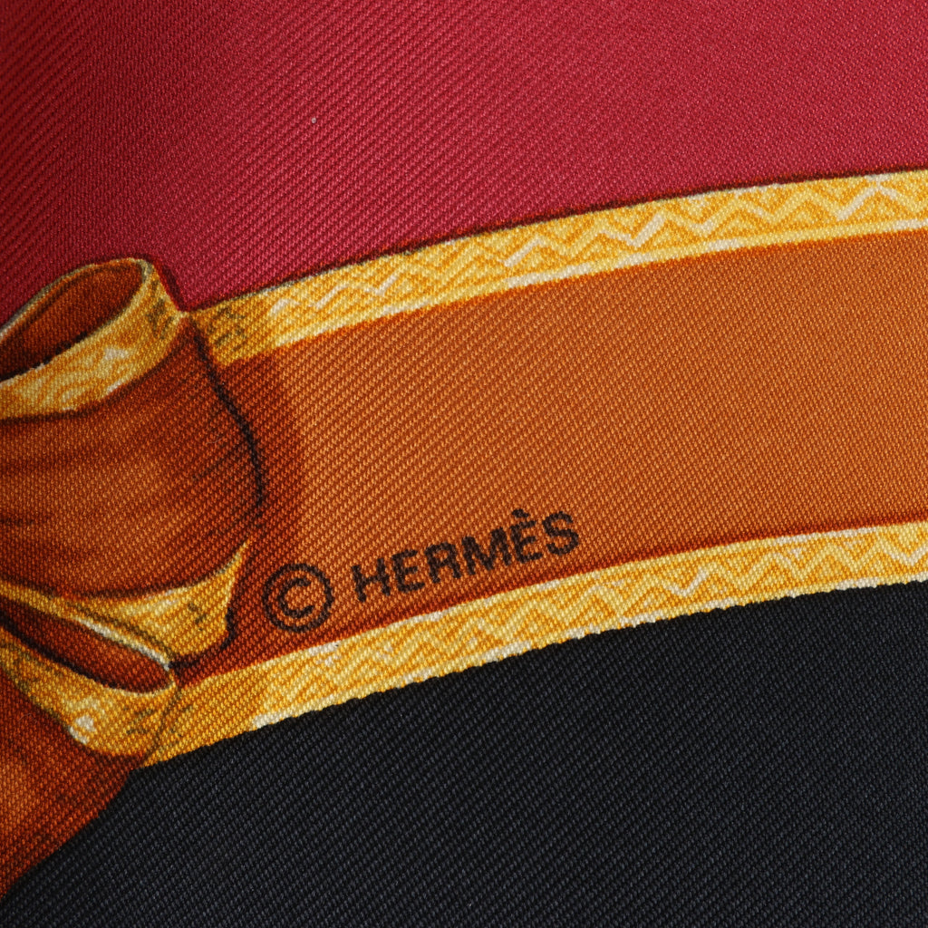 Hermès Carré 90 "ECOLE FRANCAISE D'EQUITATION" 100% Silk Scarf in Red x Black
