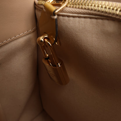 Sac à main Louis Vuitton Monogram Vernis Montaigne MM en jaune M50169