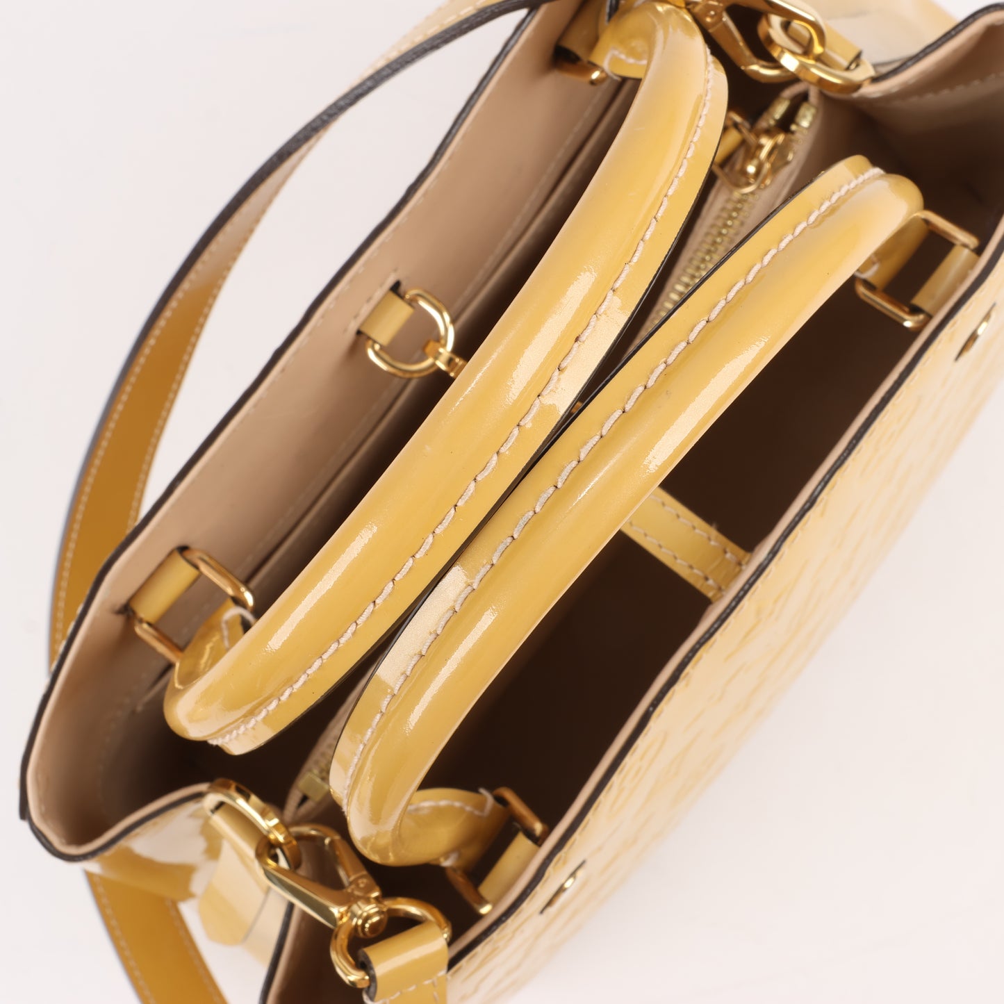 Sac à main Louis Vuitton Monogram Vernis Montaigne MM en jaune M50169