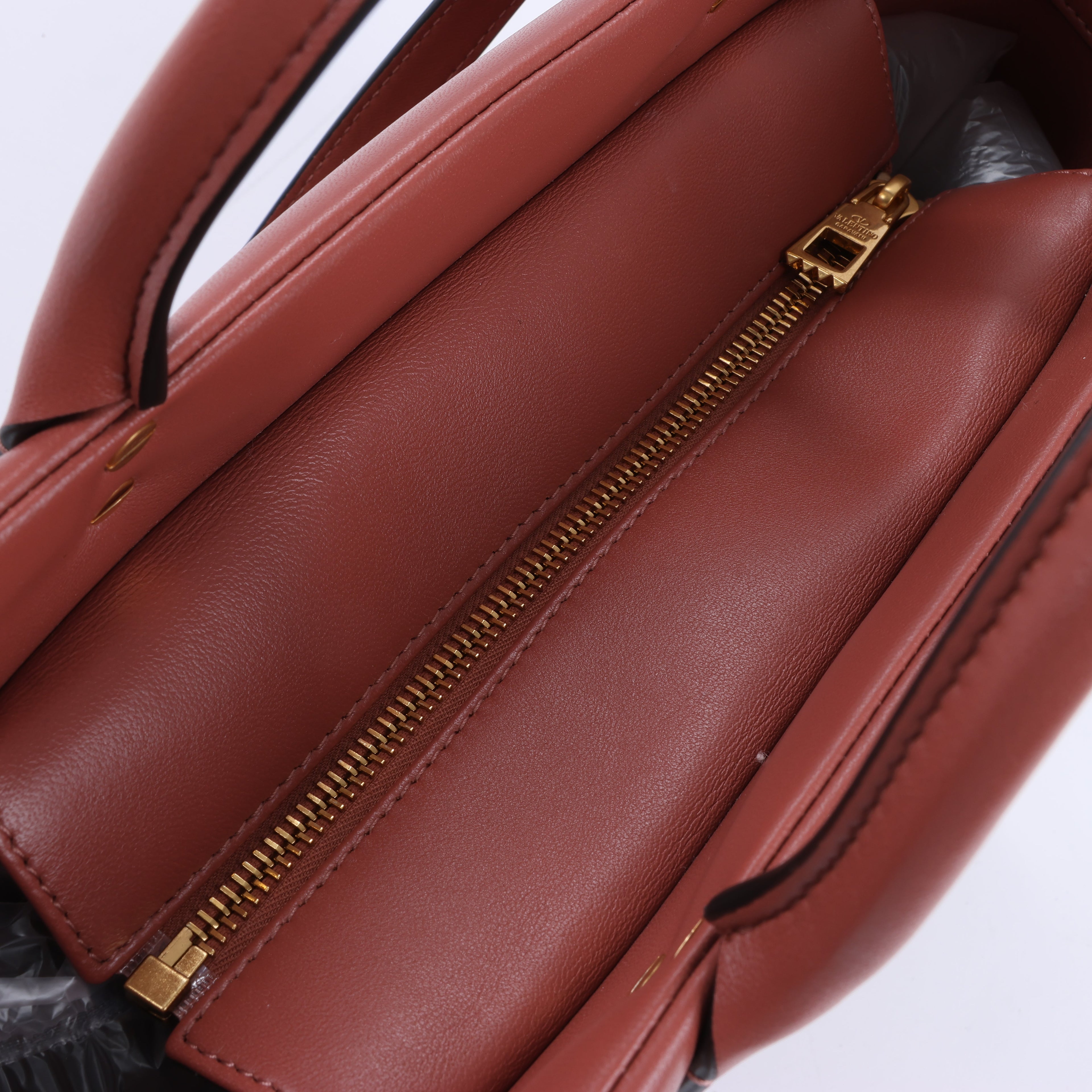 Valentino Garavani One Studs Leather 2Way Shoulder Bag in Chestnut