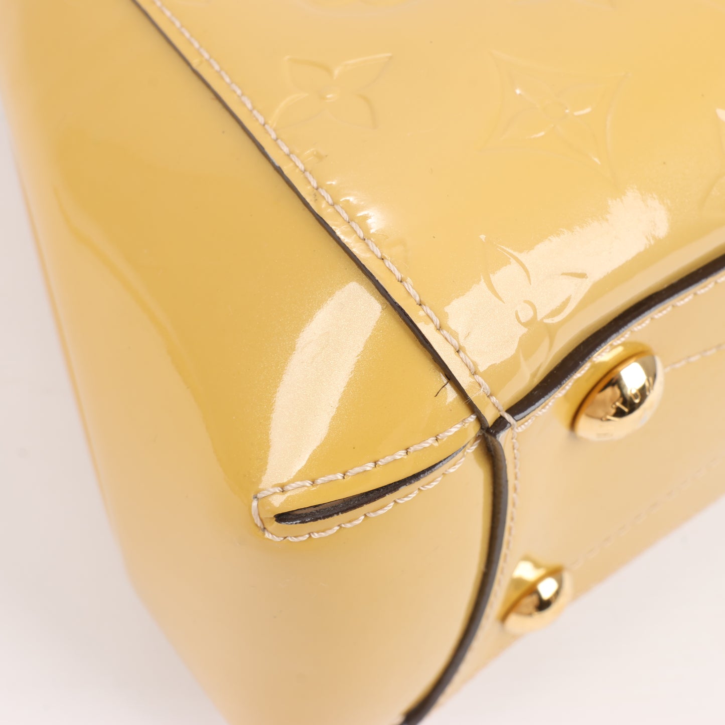 Sac à main Louis Vuitton Monogram Vernis Montaigne MM en jaune M50169