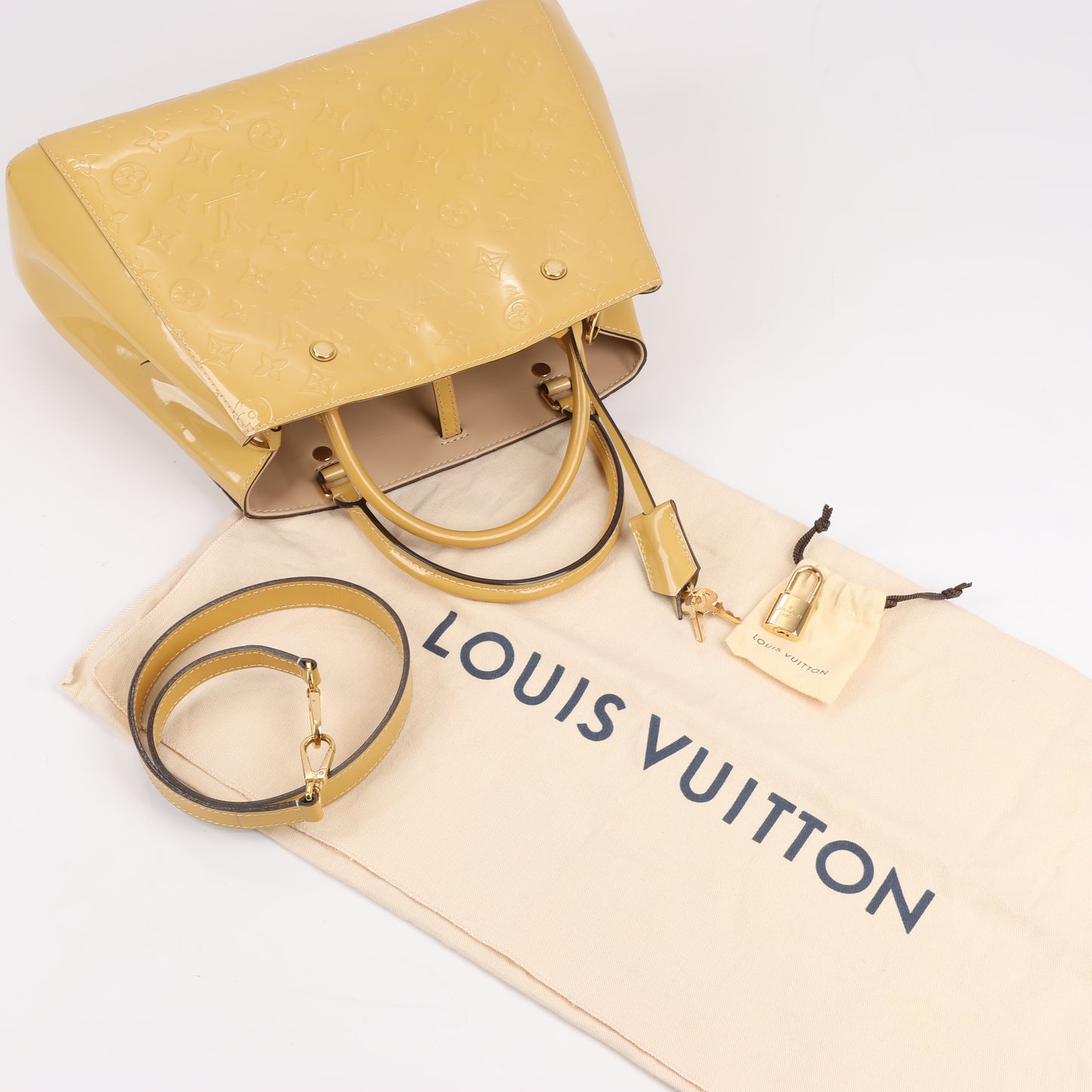Sac à main Louis Vuitton Monogram Vernis Montaigne MM en jaune M50169