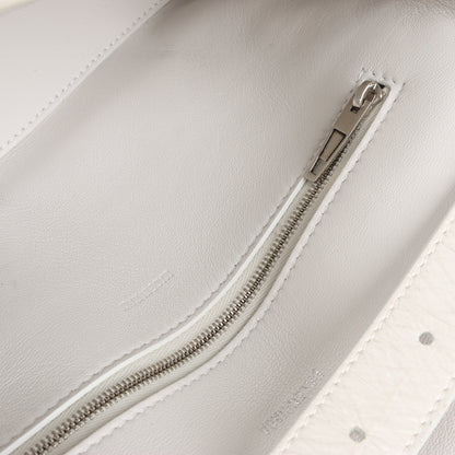 Balenciaga Hourglass Schultertasche in Krokodiloptik in Weiß 671355